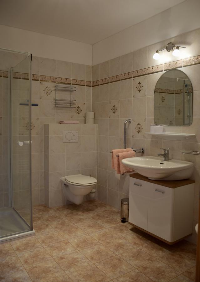 Pension Hohenau Hotel Фушл ам Зее Екстериор снимка