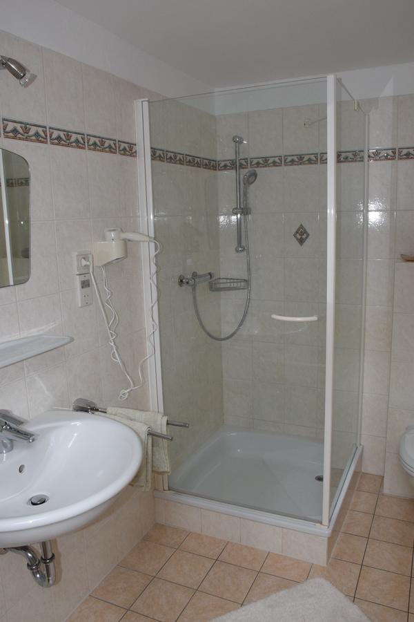 Pension Hohenau Hotel Фушл ам Зее Екстериор снимка