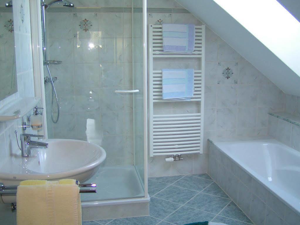 Pension Hohenau Hotel Фушл ам Зее Екстериор снимка